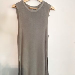 Aritiza Wilfred Sleeveless Knit Tunic Gray